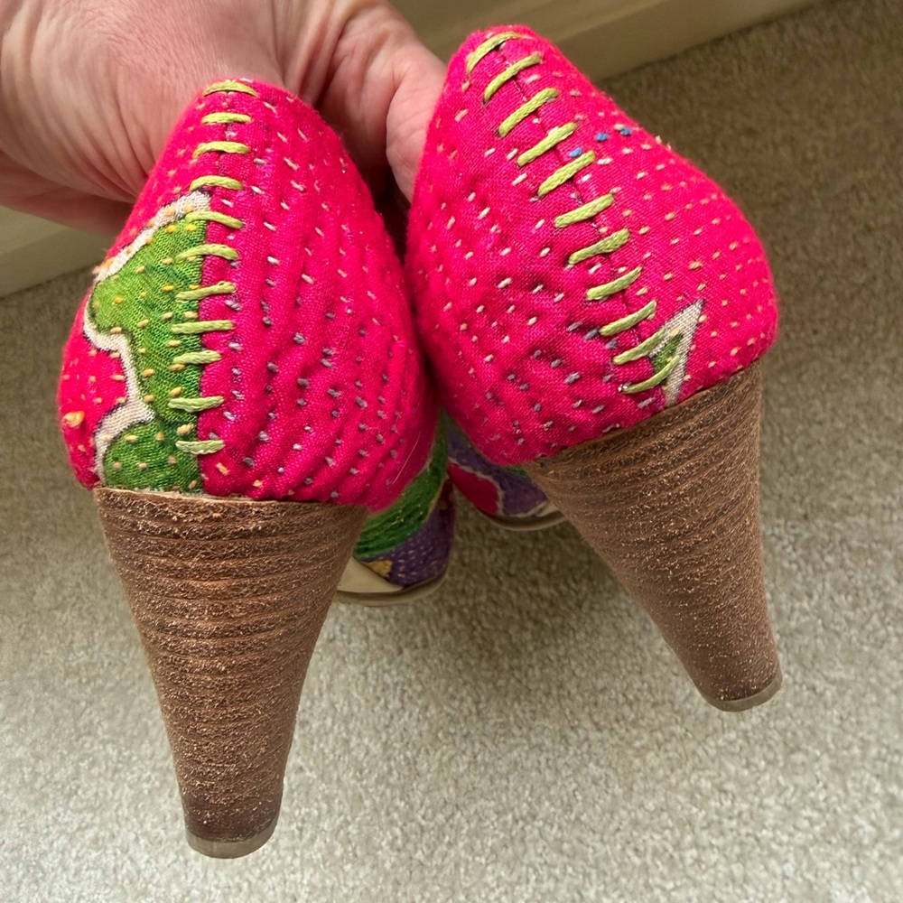Anthropologie Terra Plana Eco Friendly Fabric Floral Recycled Heels - Picture 4 of 6